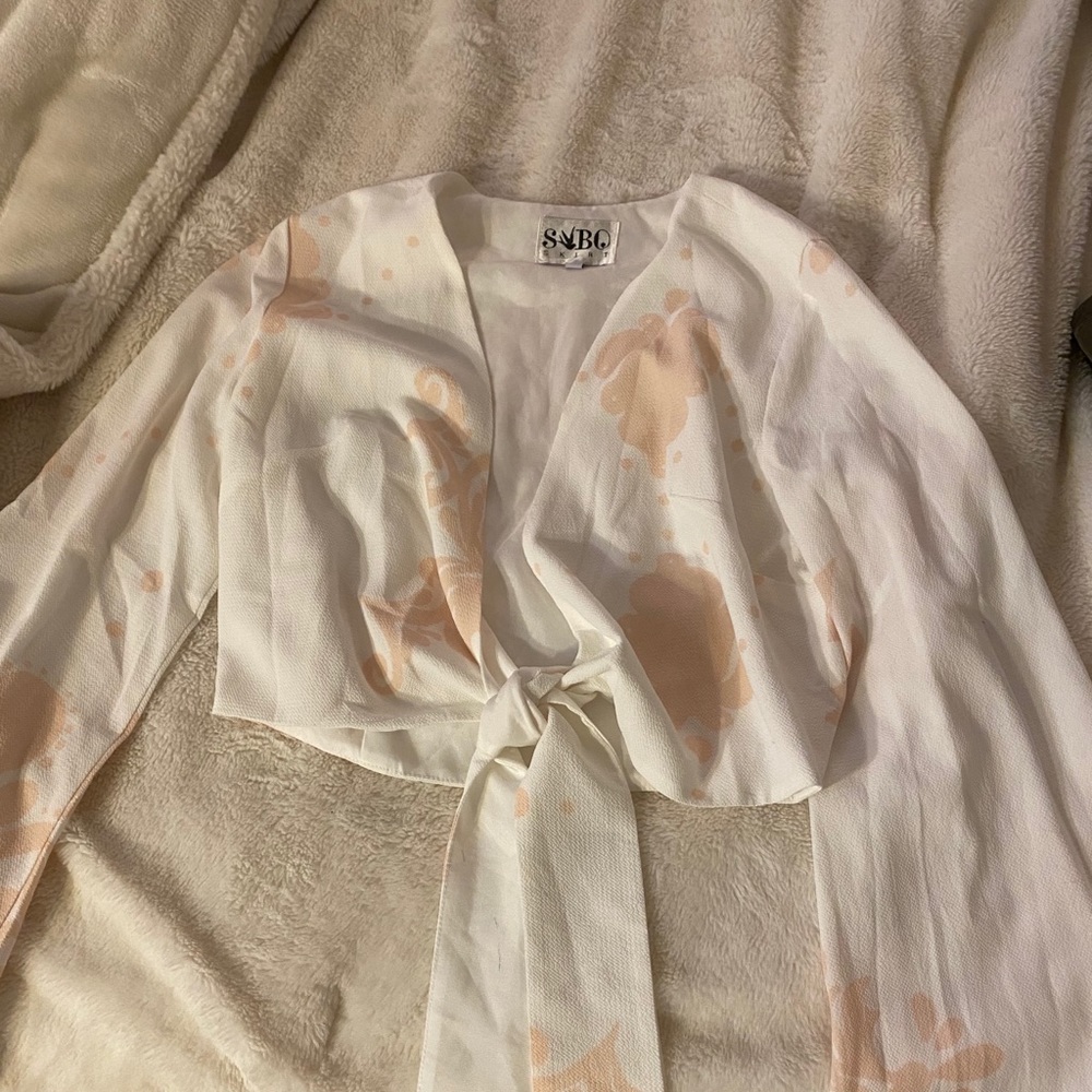 Tie front top